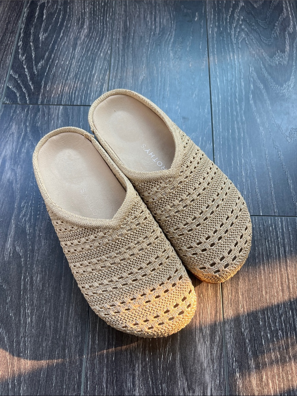 Rothy’s: The Casual Clog

Metallic Golden Crochet
